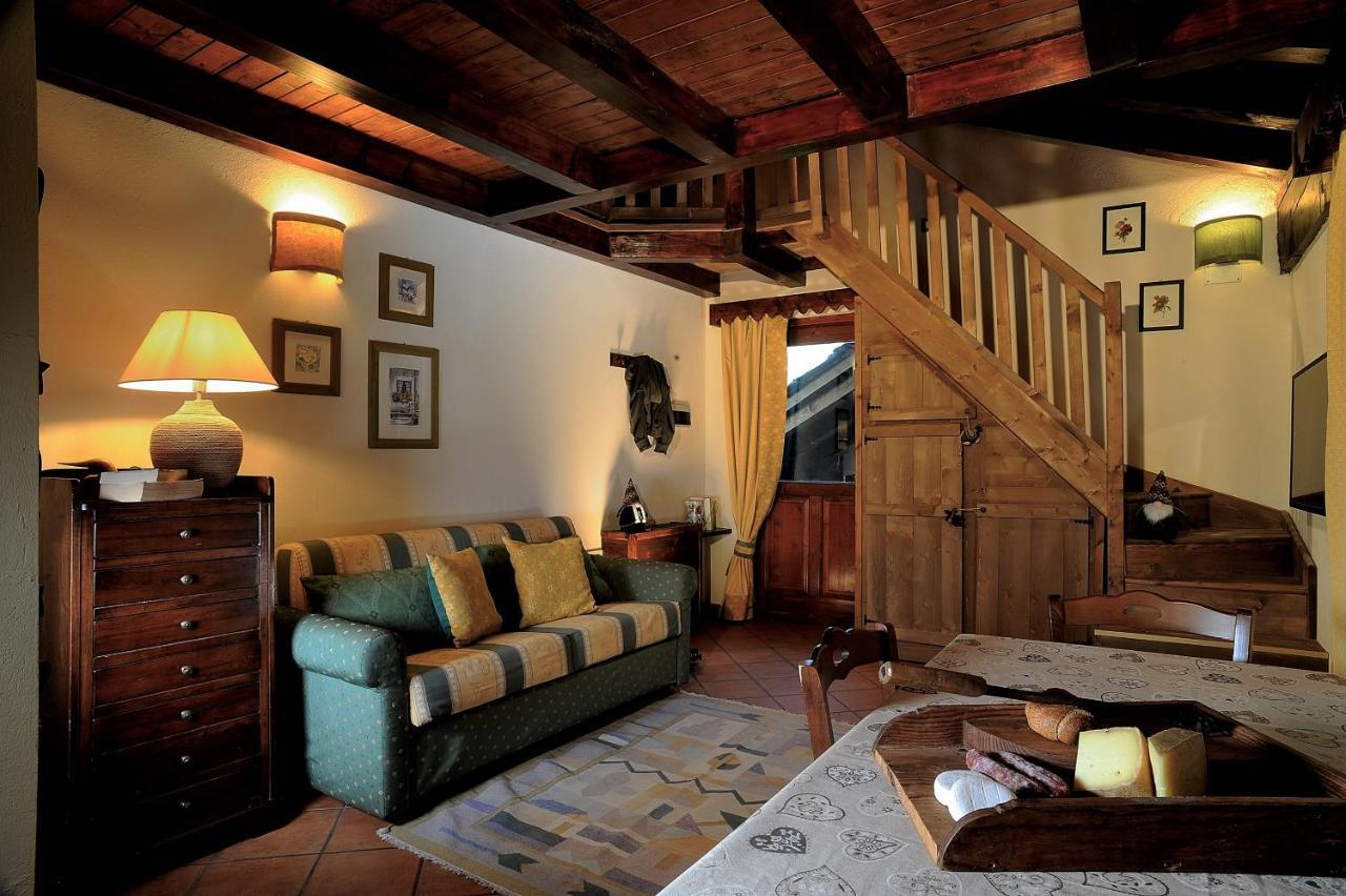 Residence Foyer D'Antan Brusson Eksteriør billede