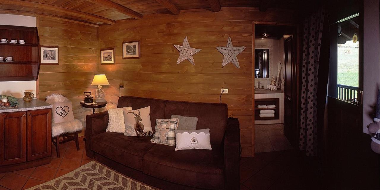 Residence Foyer D'Antan Brusson Eksteriør billede